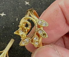 Vintage Lof Of 7 Fashion Rings Size 6.6-9 4-Gold Color 3-Silver Color All W/Gems