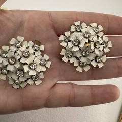 Vtg LOT 3 pr Earrings Clip On Rhinestone Pastel Flower Floral Enamel Plastic