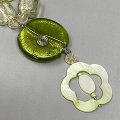Glass Necklace Green White Beads Wire Wrap Acrylic Flower Y Drop Pendant Boho 18