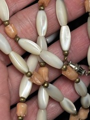 Vintage Mother Of Pearl Angel Coral Carved Tulip Necklace Barrel Clasp 28 in