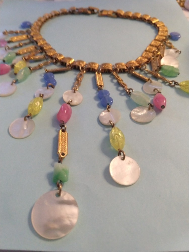 VTG 16″ fringe gold link bib necklace-19 graduated length bead drops (no brand)