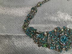 VCLM Vintage Victorian Style Choker Necklace Blue Green AB Crystals