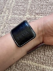 vintage prua leather cuff