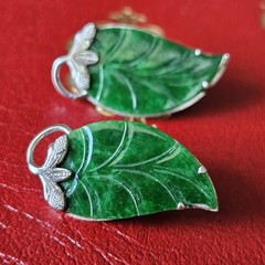 RARE Solid 14k White Gold Carved Spinach Green Jade Large Vintage Earrings