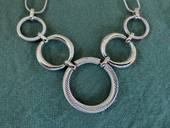 Y2K Era Liz Claiborne Necklace Signed LC silvertone Circle pendant 18.5 inches