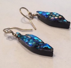 Vtg Art Glass Cut Tumble Marquis Shaped Dangle 1” Pierced Peacock Iridescent