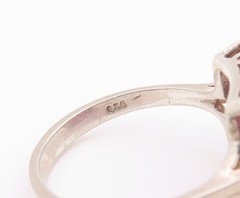 925 Sterling Silver Vintage Ring Classic Pink Topaz Solitaire Sz 7.5 RG36424