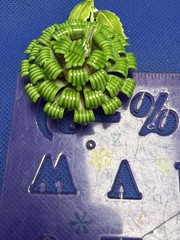 AMAZING VINTAGE UNSIGNED GREEN FLOWER SHAPED HUGE 3.5/8″ X 2.0″ BROOCH PIN