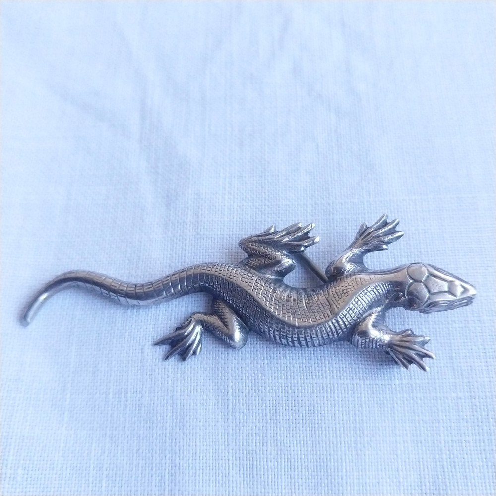 Beau Sterling Silver Reptile/ Lizard Brooch 2 1/4″