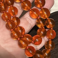 Vtg Beautiful Baltic Balls AMBER Beads Knotted Honey Color Necklace 36g