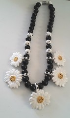 Vintage Flying Colors Ceramic Daisy Flowers Statement Necklace 20″ Daisies RARE!