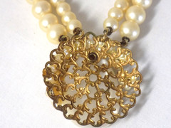 Vintage 1930s-40s Rhinestone/MOP/ Faux Pearl 15 Inch Gold Tone Pendant Necklace