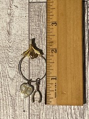 Vtg Gold Tone Eyeglass Holder Spectacle Loop Pendant +2 Charms Wishbone Heart