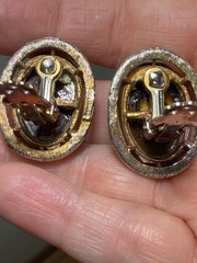 Vintage Faux Tiger Eye Seleni Gold Tone Clip Earrings Chunky Honey Brown Swirl