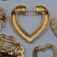 Vtg Heart Themed Brooch Pin Lot Rhinestone Enamel Mixed Styles Eras Materials