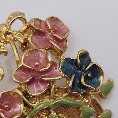 CLASSIC Pansy Flower Basket Gold Tone Pink Blue Green Enamel Vintage Brooch Pin