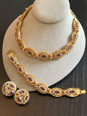 Rare Outstanding Vintage HOBE Set Necklace Bracelet Earrings Amethyst Gold Mesh