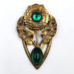 Green Glass Cabochon Floral Brass Fur Dress Clip Leaves 2.5 In Vintage