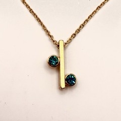 Vintage Trifari Gold Tone Blue Rhinestone Minimalist Pendant Necklace 15.5”