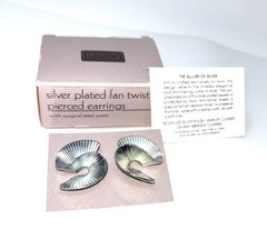 Vintage AVON “Fan Twist” 1987 Pierced Earrings Silver Plate Swirl Post Modernist
