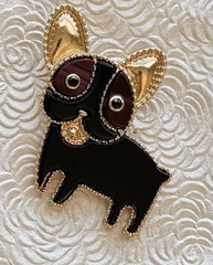 Dog brooch Vintage Style acrylic/ Metal on metal