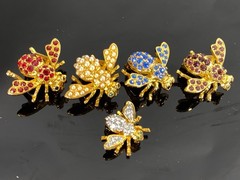 LOT of 5 JOAN RIVERS Gold Tone Bee Pins Brooches (one small) Various Colors