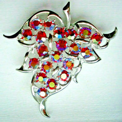 1970s Sarah Coventry Rhinestone Brooch Pendant Purple Green AB Silver Tone P12