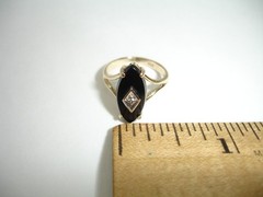 vintage 10K yellow Gold RING marquise black Onyx w DIAMOND accent band 2.4g 4.25