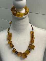 VTG Genuine Amber Chunk Necklace & Bracelet Fossilized Bug Debris Unique Beaded