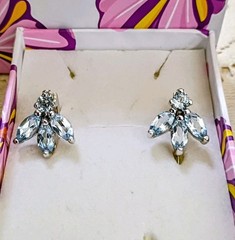 Vintage Sterling Silver 925 Natural Sky Blue Topaz Ear Hugging Lever Earrings