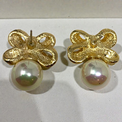 Vintage 1980’s Clear Crystal & Faux Pearl Pierced Petite Earrings Couture Mogul