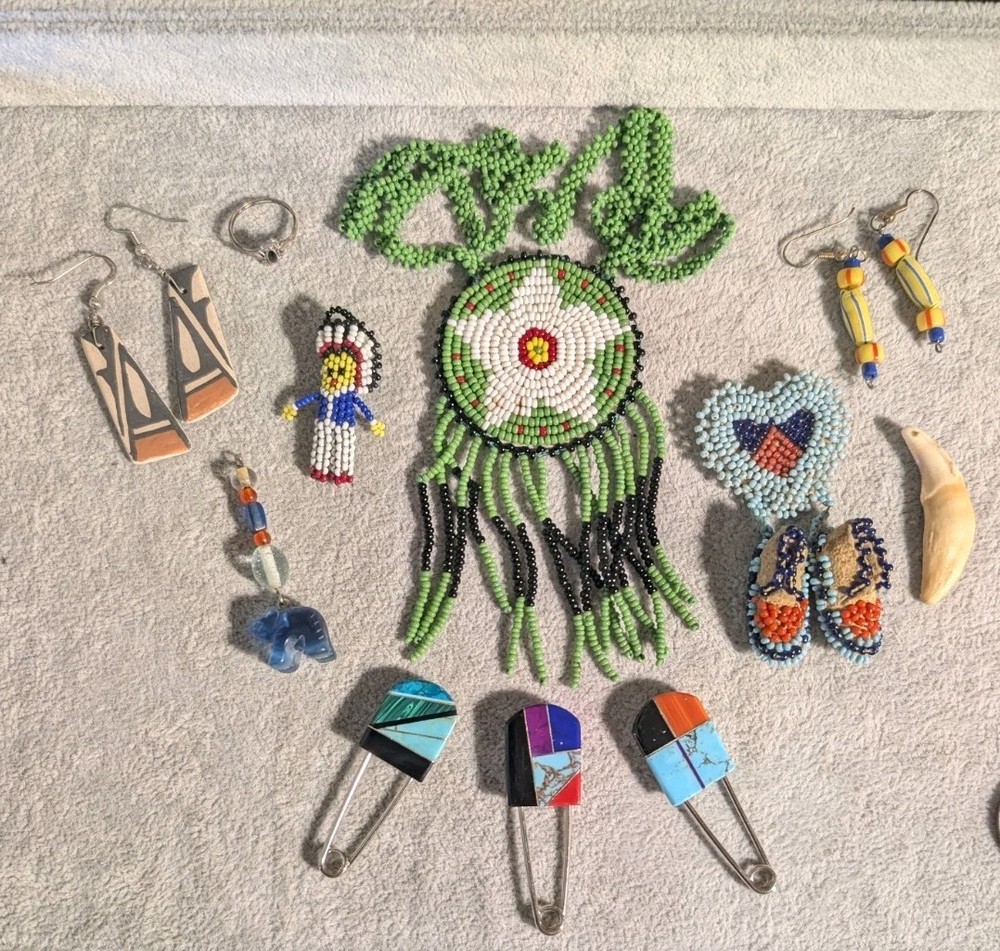 11 Pcs Vintage Native American Southwestern Lot. Blanket Pins! Beadwork Necklace