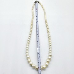 Vintage Pearl Necklace Spring Ring Clasp Single String Closure Elegant Glamour