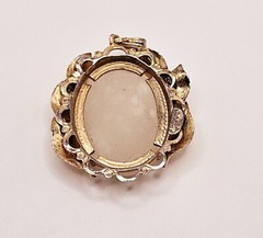 JJJ 12k gold fill antique calcite pendant w/leaf accents