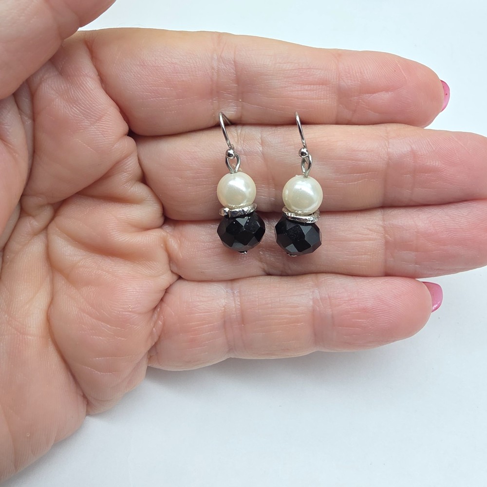 Black Crystal White Faux Pearl Silver Tone Metal Dangle Pierced Earrings Vintage