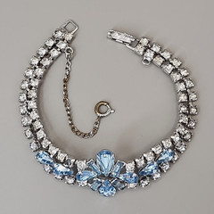 Vintage Rhinestone Bracelet Blue Clear Tapered Silver Tone Safety Chain 6.5″