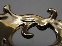 Large Vintage Signed Free Form Brooch Monet Gold Tone Pin
