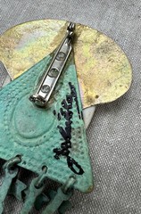 Vtg Gabriella Ceramic Face Art Brooch Verdigris Metal Dangle Fancy Lady Big Eyes