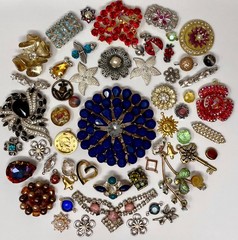 Lot Vintage & Modern Jewelry Parts Broken Repurpose Craft Rhinestones Harvest W