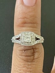 14k White Gold 0.80CT Princess Cut Halo Diamond Ring(A35)