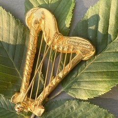 Vintage Brooch Casual Corner Signed Harp Music Lover Gold Plated Estate Jewelry