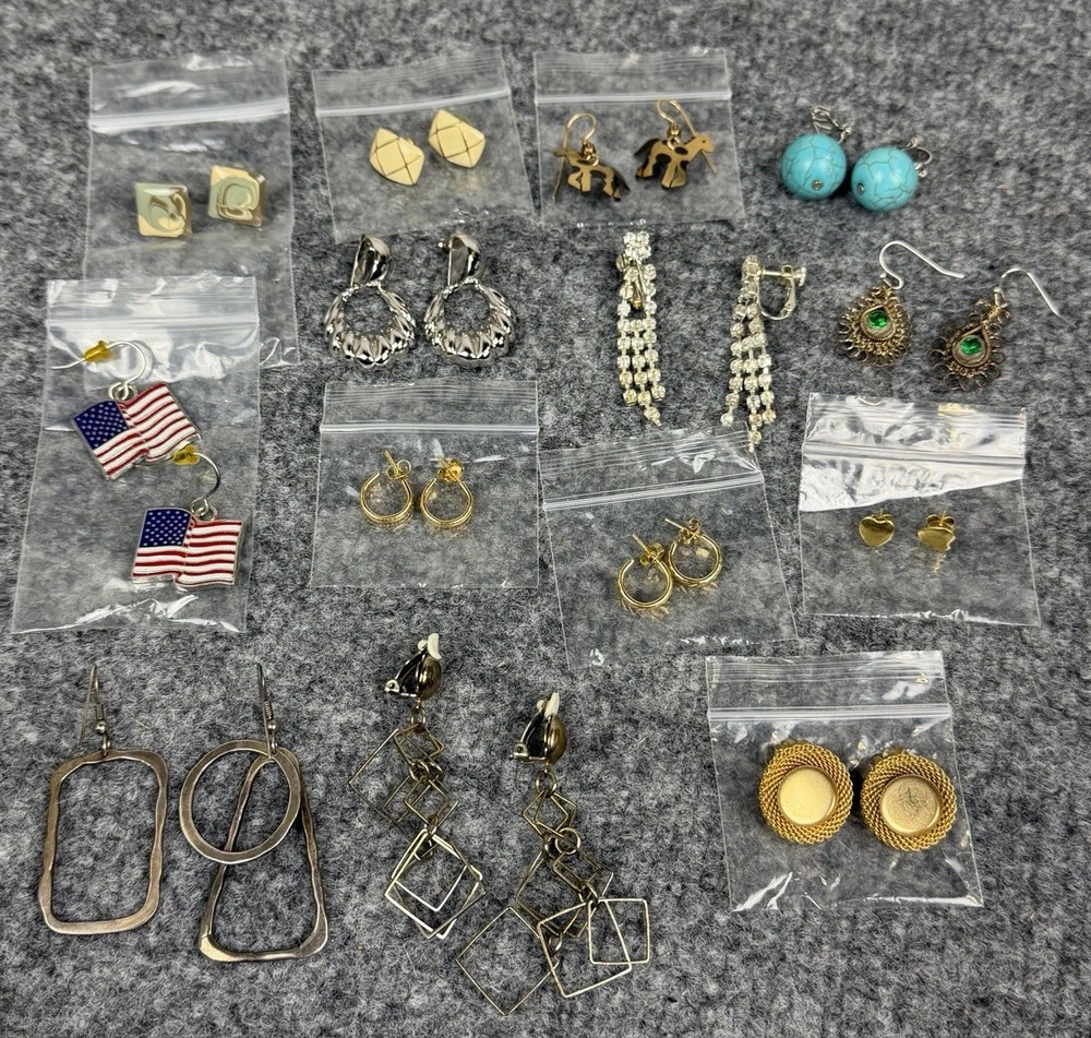 Vintage Mixed Earrings Lot 14 Pairs Stud Hoop Dangle Clip On Gold Silver