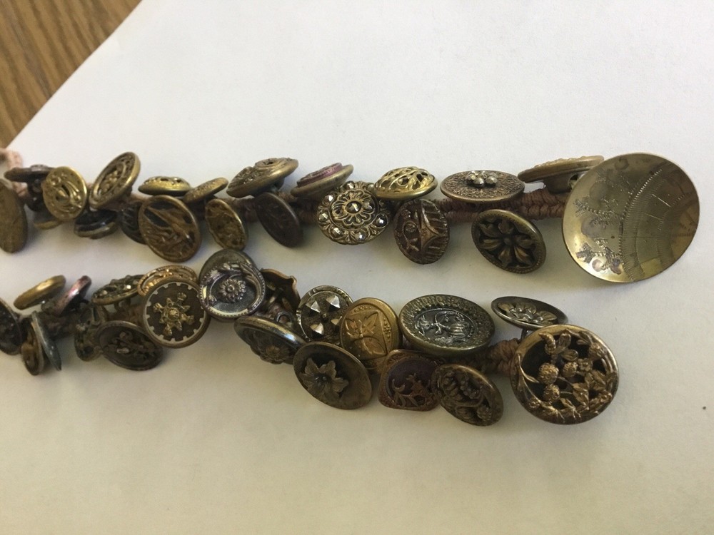 ANTIQUE BUTTON Bracelets European , West Germany, Czech. Circa 1900 2 BRACELETS