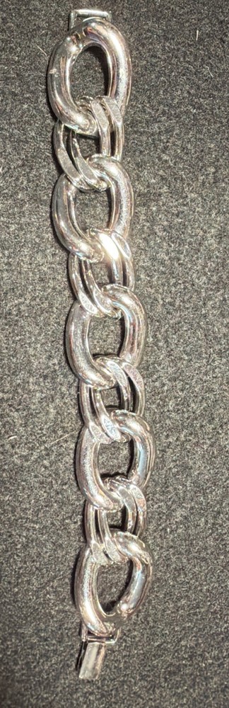 Napier Silver Tone Bracelet Approx 1” Wide Large Graduated Link 7″ Long Vint￼