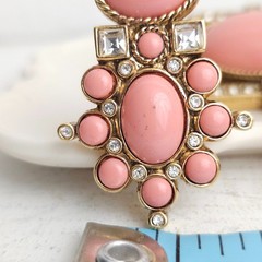 Vtg Elizabeth Taylor Avon Coral Brooch Clip Earrings Set Demi Parure Victorian