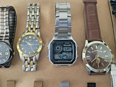 Lot of 20 watches vintage,retro,modern,costume,dress,casual,classic,newbattery’s