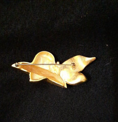 Bijoux Givenchy Vintage Woman’s Pin Brooch Brushed Gold Face Hat Runway Signed