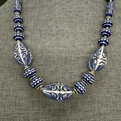 Vintage Necklace Blue White Patterned Beaded 22 Inches