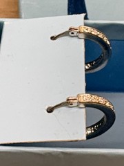 Vtg 2003 Avon Glamorous Silvertone Rhinestone Inside Out Earrings In Gift Box