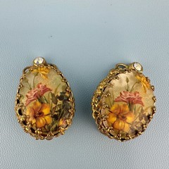 Vintage West Germany Clip On Earrings Gold Tone Filigree Floral Decal Rhinestone